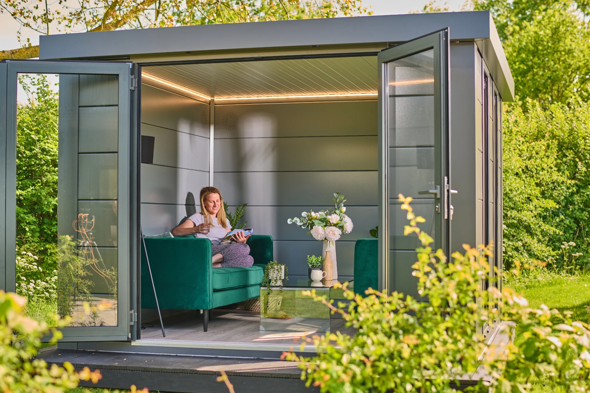 Como 4 Garden Office - Image 5