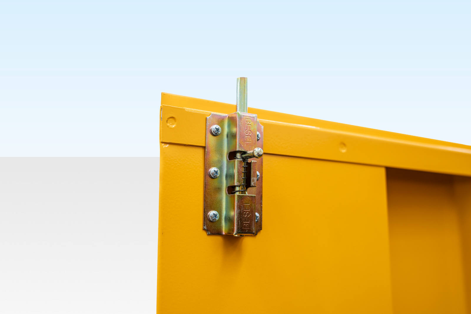 Flat Pack Double IBC Store - Image 9
